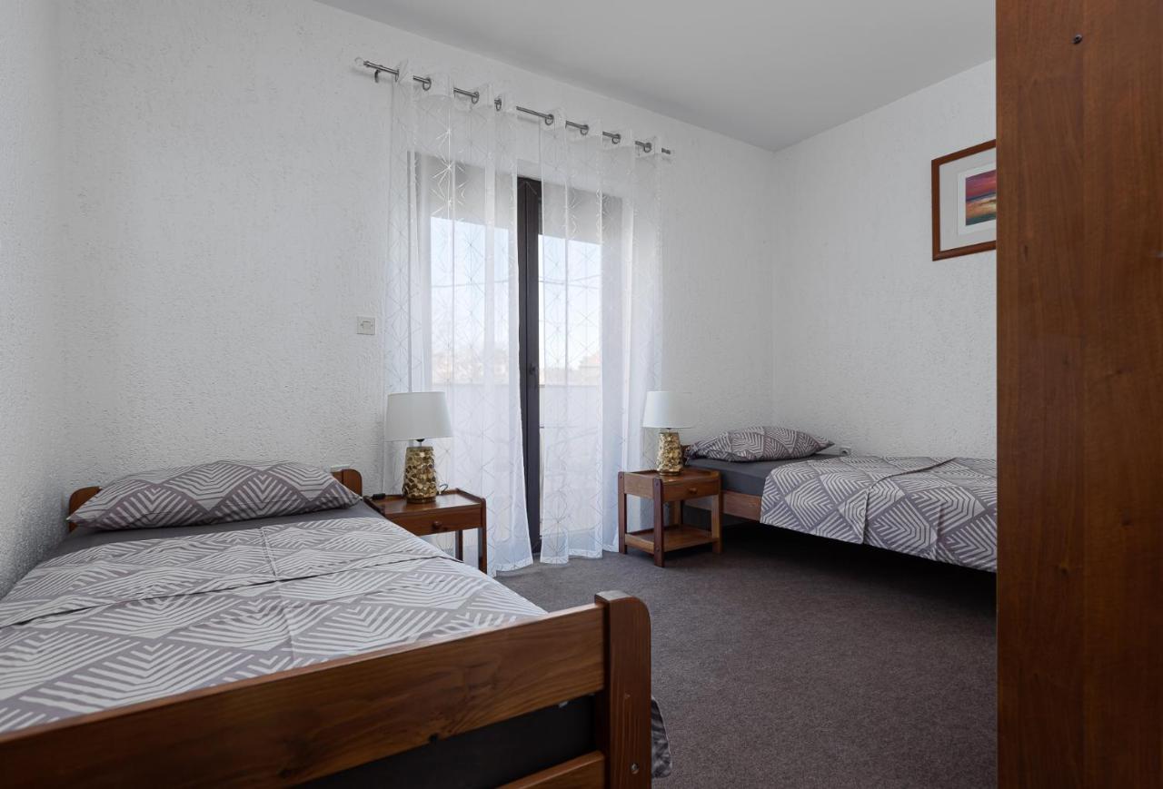 Dvi Ulike Apartman Labinci Kültér fotó