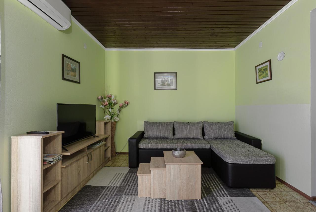 Dvi Ulike Apartman Labinci Kültér fotó