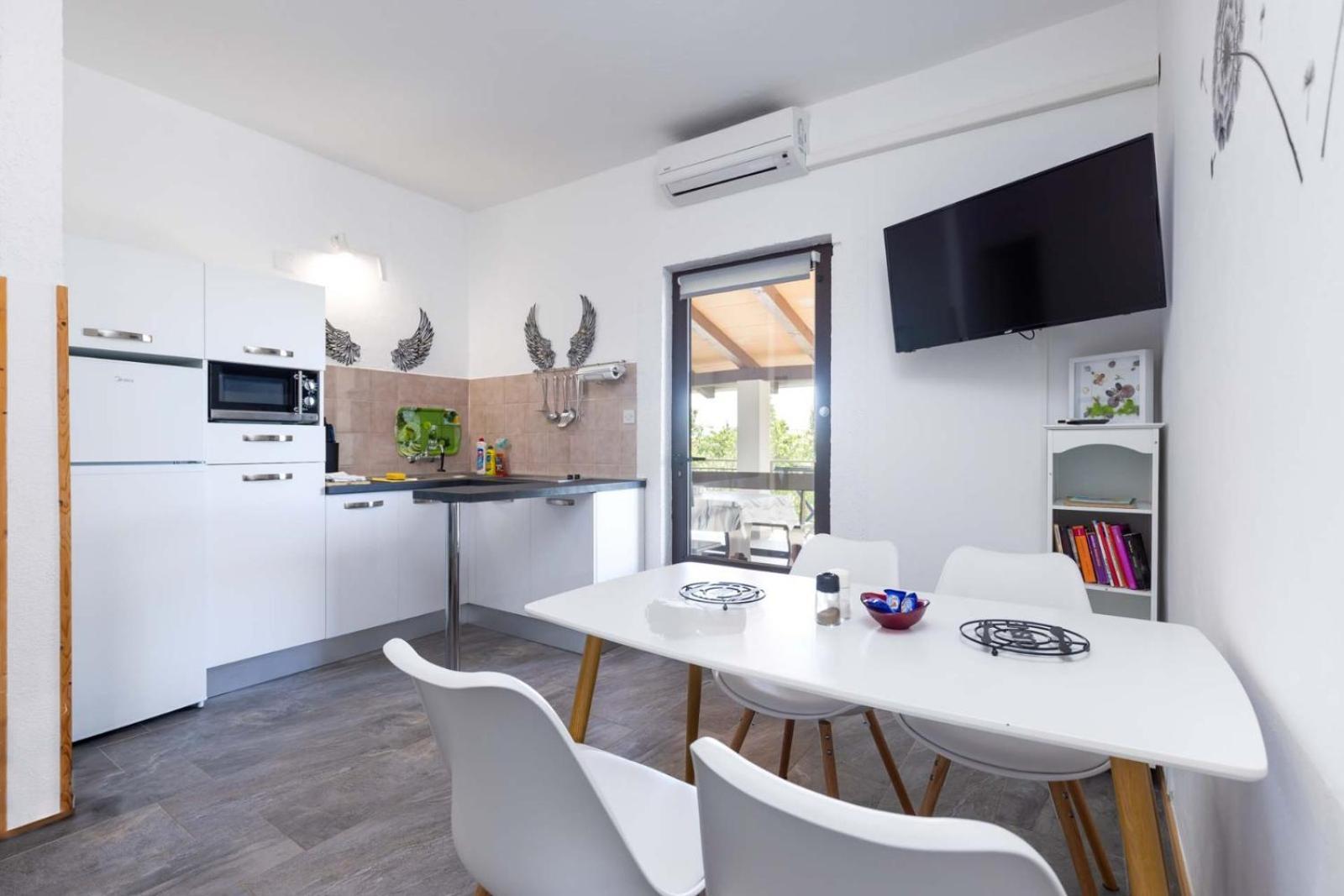 Dvi Ulike Apartman Labinci Kültér fotó